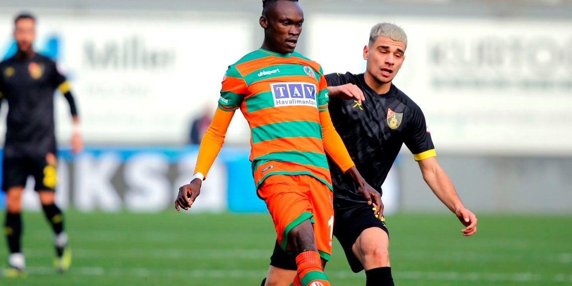Alanyaspor, İstanbulspor’u tek golle geçti