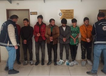 Amasya’da 8 kaçak göçmen yakalandı