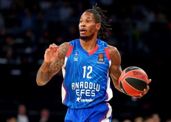 Anadolu Efes’ten Panathinakos maçı öncesi sakatlık açıklaması