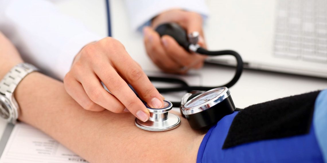 Araştırma: Eşlerden birinde hipertansiyon olması, başkasında de görülme ihtimalini artırıyor