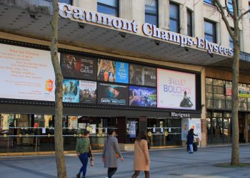 Asırlık sinema salonu Gaumont Marignan perdelerini indiriyor