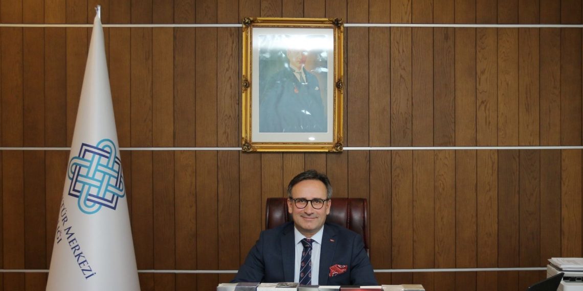 Atatürk ve Fatih Sultan Mehmet’in hayatı 11 lisanda gençlerle buluşacak