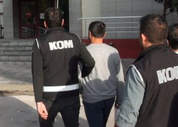 Balıkesir’de iki FETÖ mahkumu yakalandı