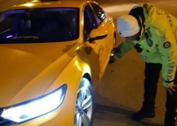 Balıkesir’de kış lastiği kontrolü: 30 ticari araç trafikten men edildi