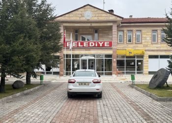 Belediyenin çelik kasası çalındı
