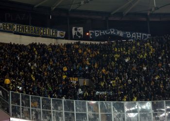 Beşiktaş – Fenerbahçe derbisinde deplasman tribünü kararı