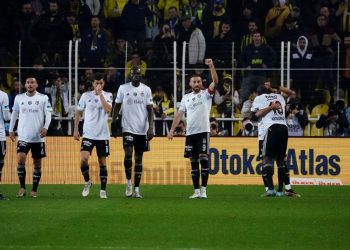 Beşiktaş ligde son maçlarda Fenerbahçe’ye üstünlük kurdu