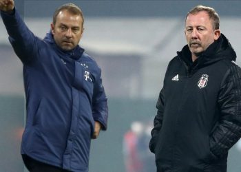 Beşiktaş’ta teknik yöneticiliğe iki aday