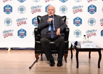 Biga Kitap Şenliği’ne İlber Ortaylı ile açılış