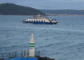 Bozcaada ve Gökçeada’ya yarınki feribot seferleri iptal edildi