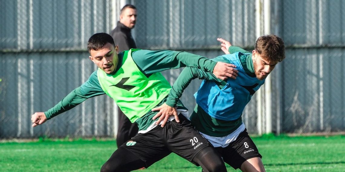 Bursaspor’da Diyarbekirspor maçı hazırlıkları sürüyor