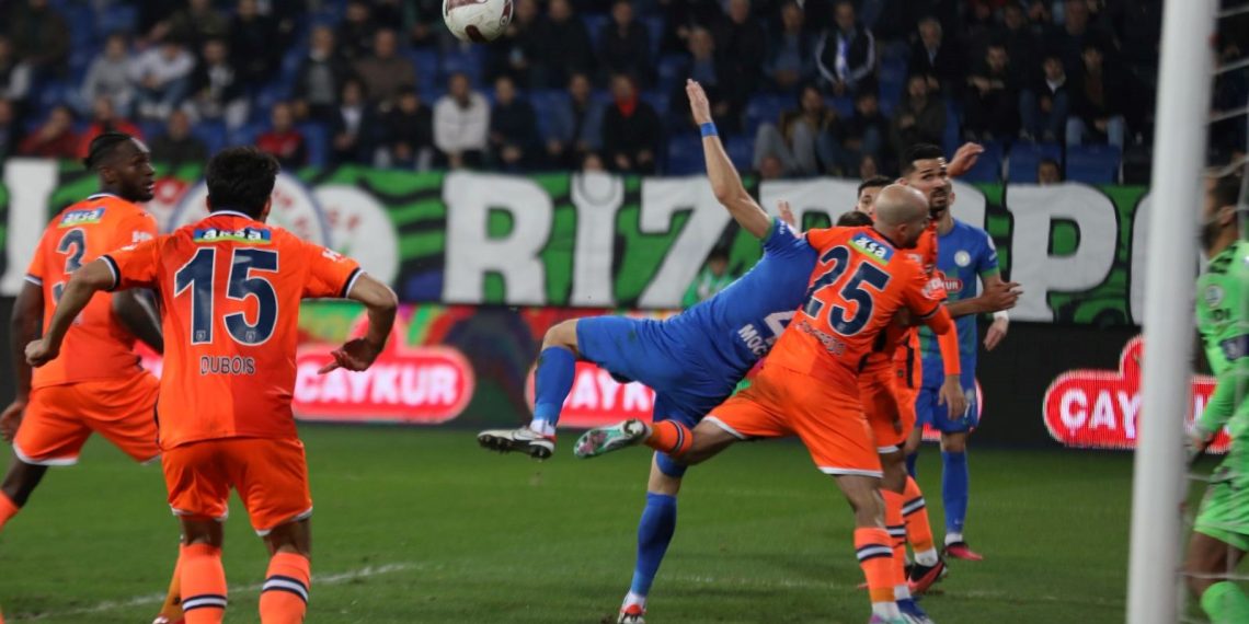 Çaykur Rizespor, Başakşehir karşısında uzatmada güldü
