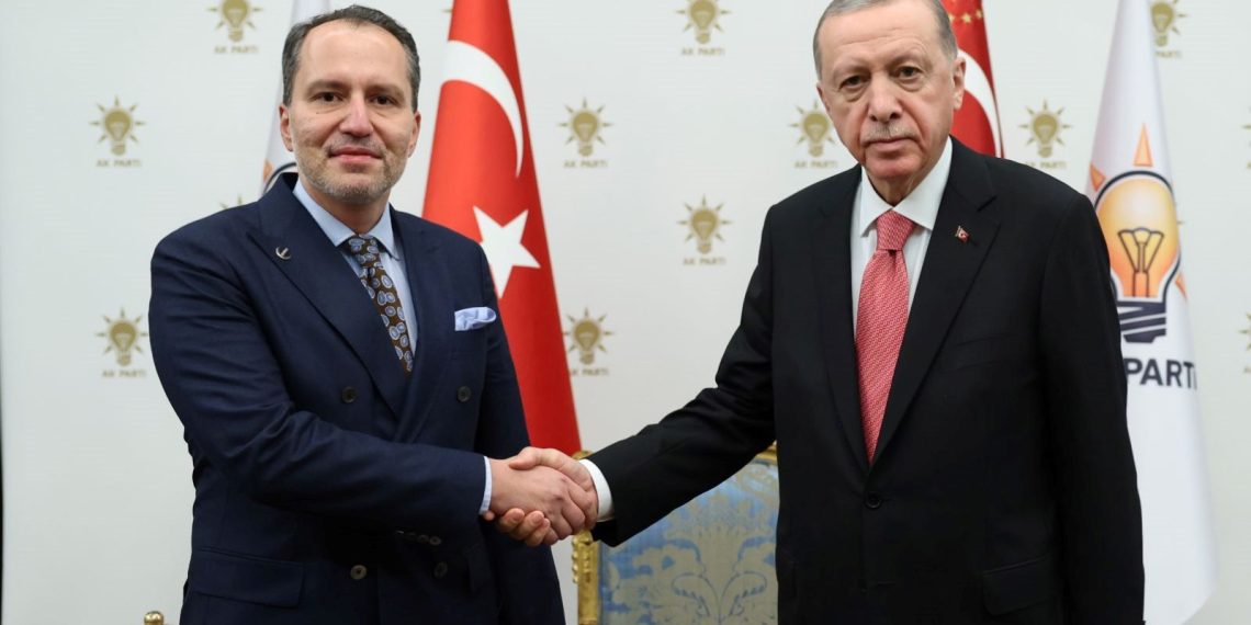 Cumhurbaşkanı Erdoğan, Fatih Erbakan ile görüştü