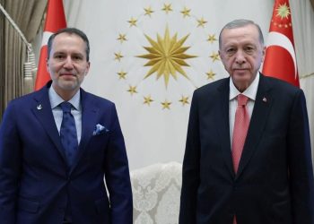 Cumhurbaşkanı Erdoğan, Fatih Erbakan ile görüşüyor