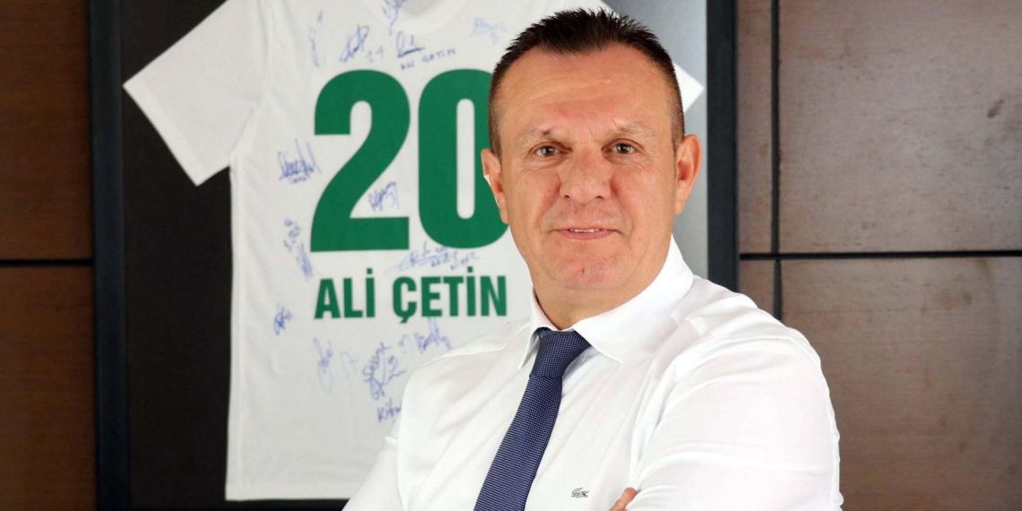 Denizlispor eski liderini bıçaklayan taksi sürücüsü tutuklandı