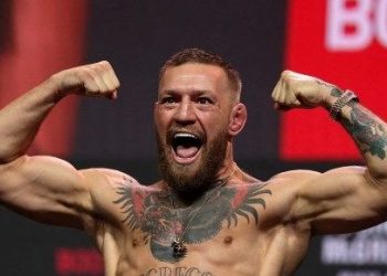 Dünya şampiyonu Conor McGregor İrlanda cumhurbaşkanlığına adaylığını koydu