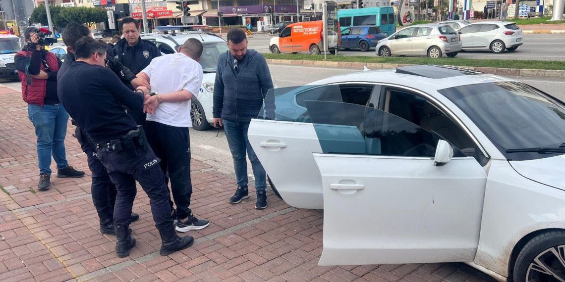 ”Dur” ihtarına uymayan şoför, 30 kilometrelik takiple yakalandı