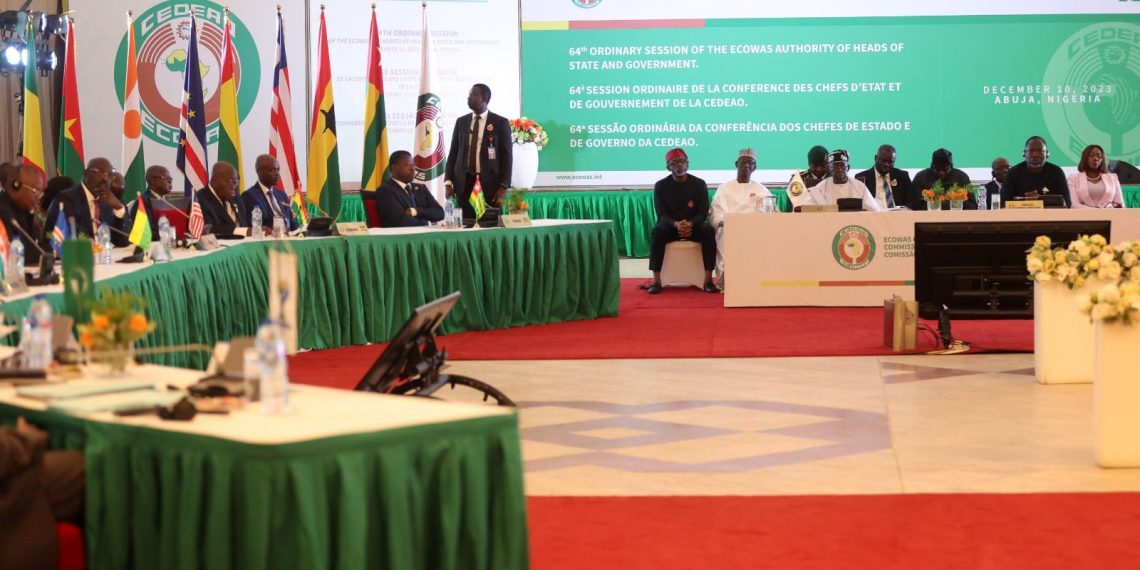 ECOWAS Nijer’e uyguladığı yaptırımların kaldırması için şartlar belirledi