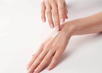 El bakımı nasıl yapılır? El bakımının püf noktaları nelerdir?