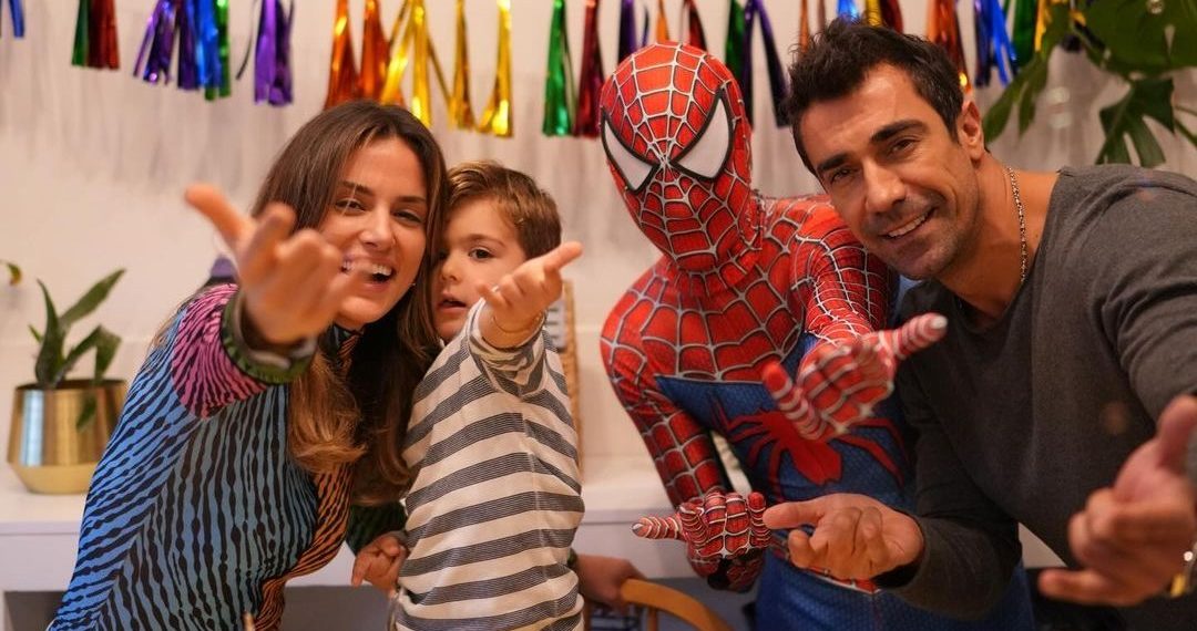 Eski eşler Mihre Keyifli ile İbrahim Çelikkol oğulları Ali için bir ortada