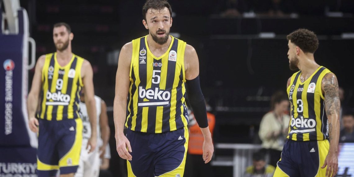 EuroLeague: Fenerbahçe Beko, son topta kaybetti