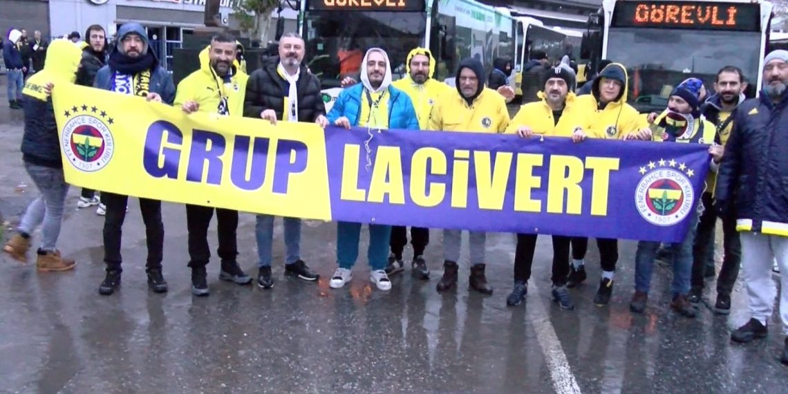 Fenerbahçe taraftarı Beşiktaş deplasmanına hakikat yola çıktı