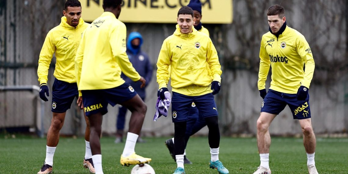 Fenerbahçe’de derbi mesaisi başladı