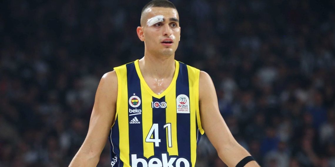 Fenerbahçe’den Yan Madar açıklaması: Kısmi görme kaybı yaşıyor