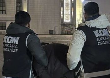 FETÖ’nün 6 yıldır aranan “emniyet mahrem imamı” Ankara’da yakalandı