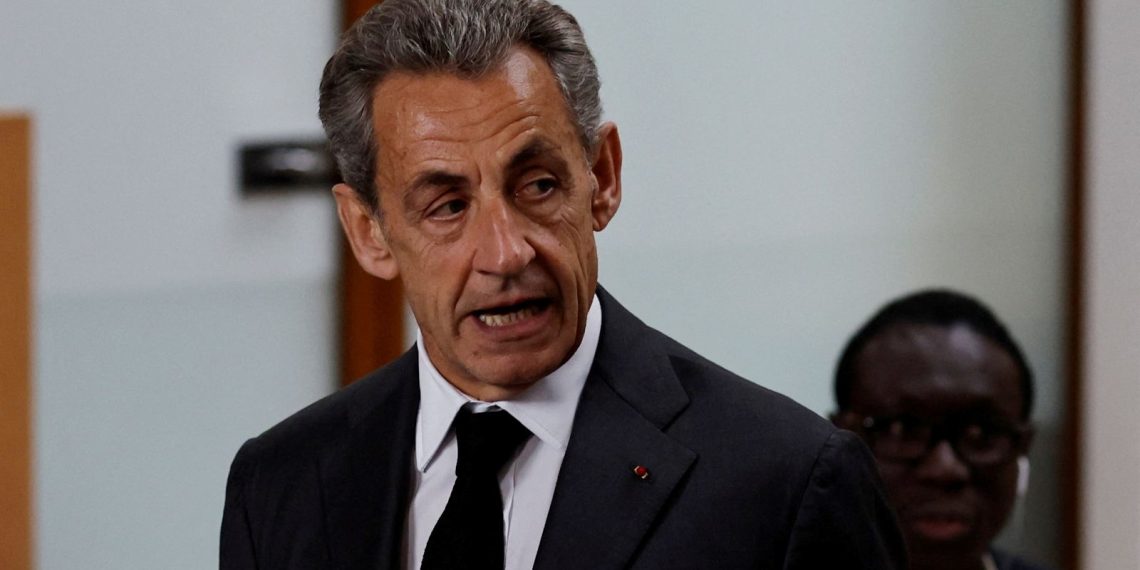 Fransa’da “telekulak” davası: Sarkozy hakkında 1 yıl mahpus cezası istendi