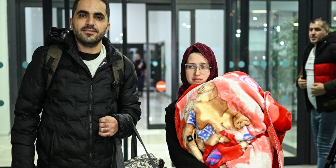 Gazze’den tahliye edilen Türk vatandaşları İstanbul’a geldi