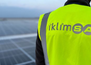 Güneş güçlü arazi ve çatı projeleriyle tanışın; yatırımlarınızla geleceğinizi şekillendirin!