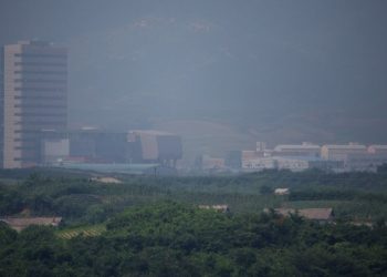 Güney Kore: Pyongyang fabrikalarımızı kullanıyor