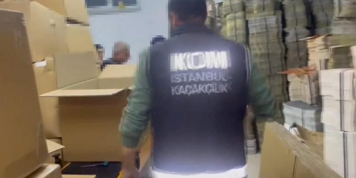 İstanbul’da kaçak ilaç operasyonu: 10 gözaltı