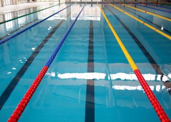 İstanbul’da yüzme havuzunda boğulma tehlikesi geçiren tıp fakültesi öğrencisi hayatını kaybetti