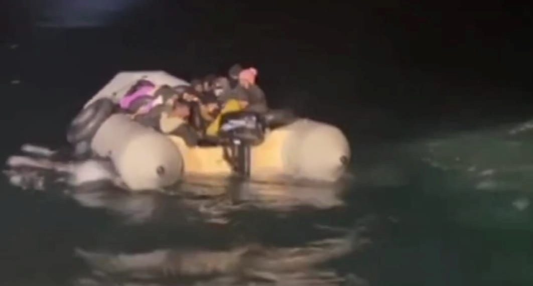 İzmir’de 280 göçmen yakalandı, 7 organizatör tutuklandı