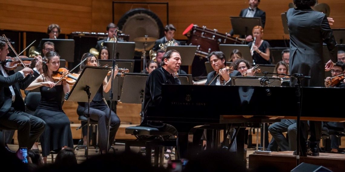 İzmir’in sanat kalbi 15 yaşında