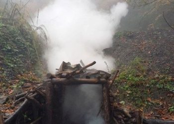 Kaçak 7 kömür ocağı patlayıcı kullanılarak imha edildi