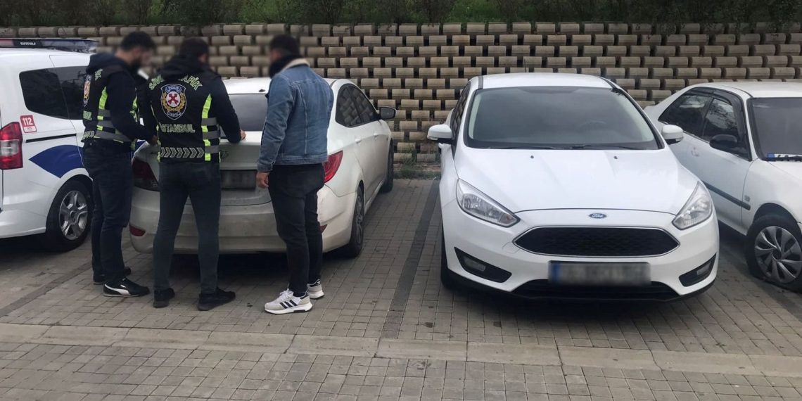 Kadıköy’de trafikte makas atan şoföre 4 bin 936 lira ceza