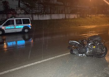 Karabük’te minibüsle çarpışan motosikletli kurye öldü