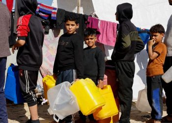 Katar’dan, yerinden edilen Gazzelilere 50 milyon dolar insani yardım