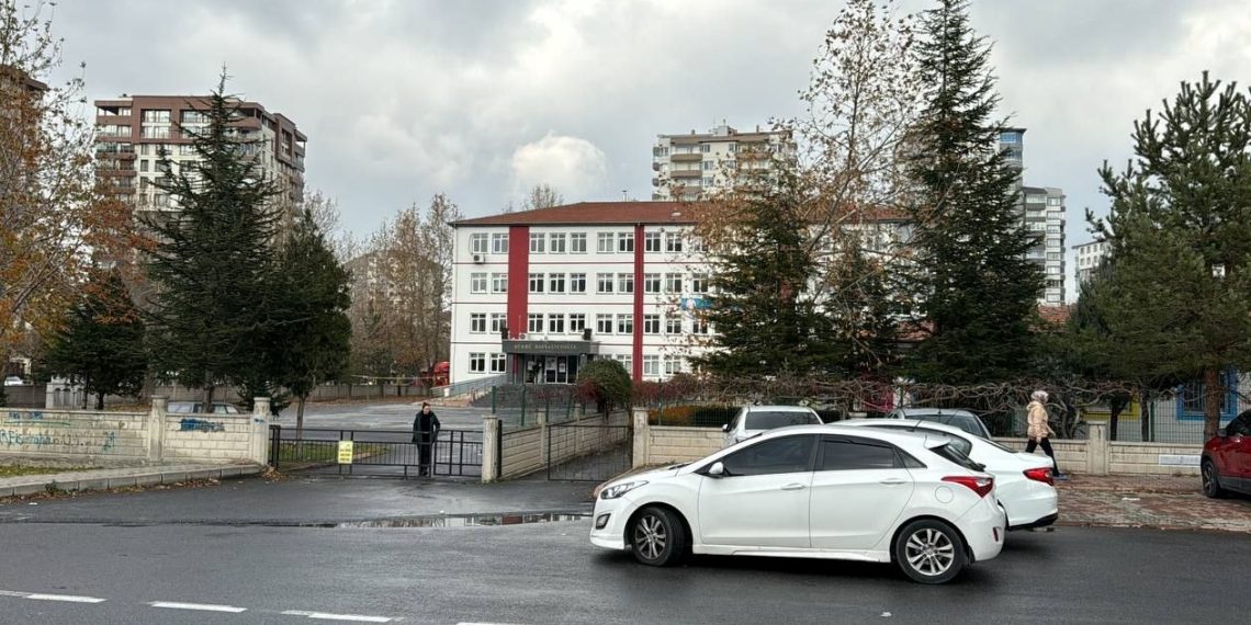 Katil 13, maktül 12 yaşındaydı: Cinayetin nedeni kelebek bıçak çıktı