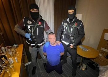 Kırmızı bültenle aranan Shaun Monaghan İstanbul’da yakalandı