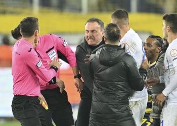 Kulüpler Birliği Vakfı’ndan yumruklu taarruza kınama