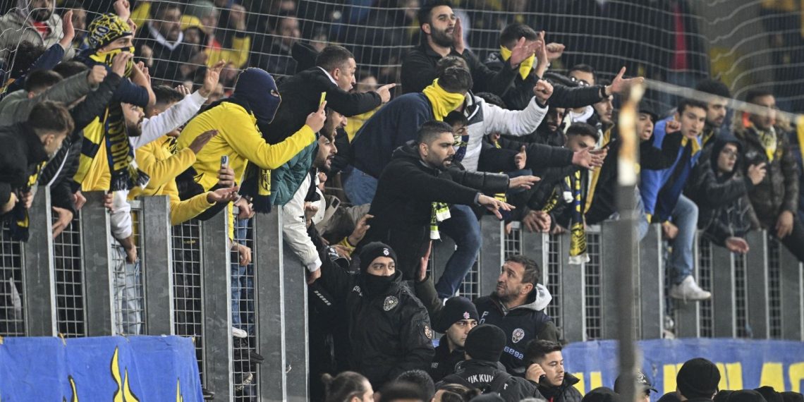 Mansur Yavaş’tan “Ankaragücü küme düşürülecek” yansısı