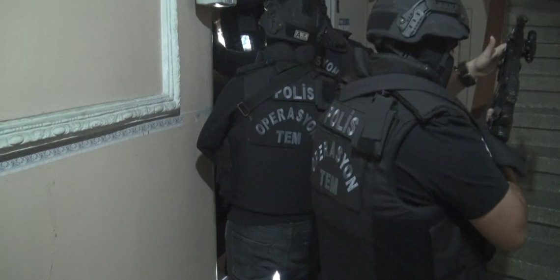 Mersin’de PKK/KCK’ya operasyon: 4 kişi yakalandı