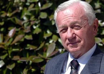 Nevzat Atlığ kimdir? Prof. Dr. Nevzat Atlığ’ın biyografisi