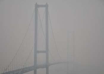 Osmangazi Köprüsü’ne ağır sis