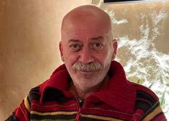 Oyuncu Mehmet Esen CHP’den Adalar Belediye Lider aday adayı oldu (Mehmet Esen kimdir?)