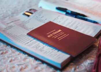 Resmi nikah için 47 yıl oyaladı, 120 bin lira tazminat ödeyecek